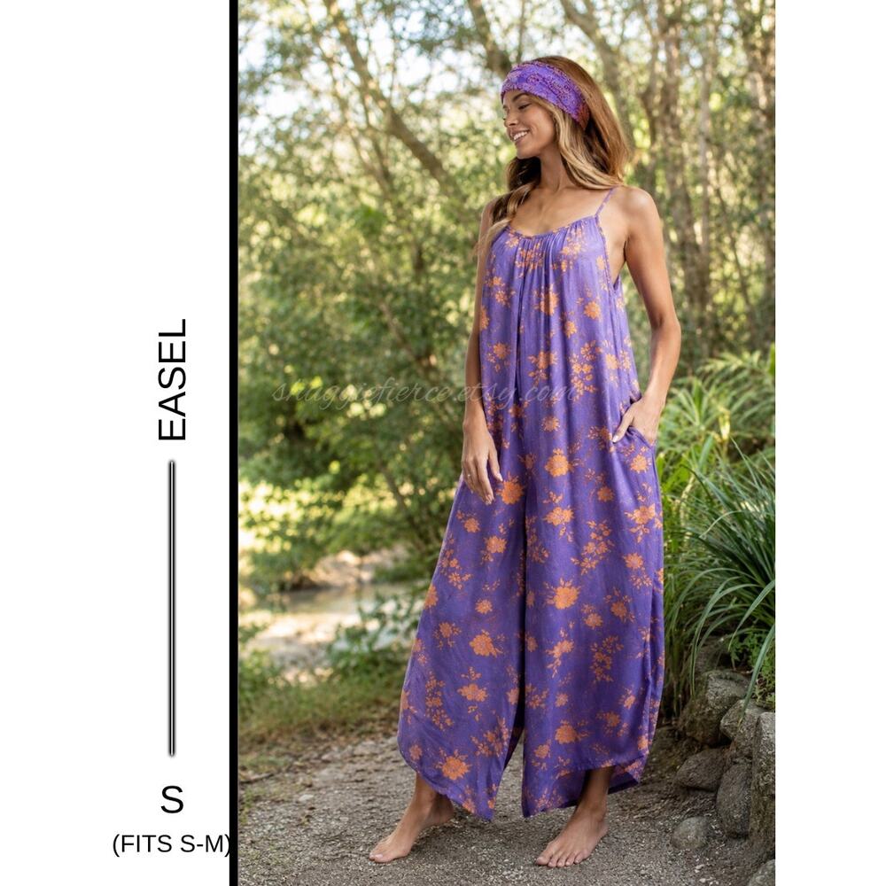 MSRP: $78 | ✨ Easel Floral Wide Leg Jumpsuit – Size Small (fits up to an XL)✨